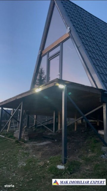 vand-cabana-a-frame-la-munte-in-dambovicioarea-arges-4