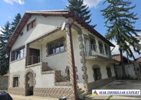 vand-vila-5-camere-teren-900-mp-incentru-mihaesti-arges-0