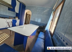 vand-vila-5-camere-teren-900-mp-incentru-mihaesti-arges-3