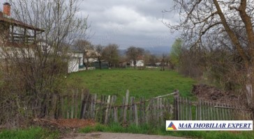 teren-1000-mp-intravilan-in-grui-campulung-muscel-arges-3