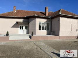 casa-de-vanzare-in-alba-iulia-zona-centru