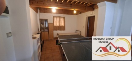 vanzare-casa-in-balilesti-cu-4-camere-si-un-living-avand-doua-terase-atat-la-parter-cat-si-la-etaj-intr-o-zona-linistita-si-pitoreasca-cu-o-suprafata-de-teren-1138-mp-la-pretul-de-48000-euro-negociabil-casa-are-o-suprafata-construita-de-120-mp-5