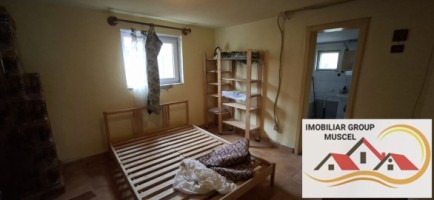 vanzare-casa-in-balilesti-cu-4-camere-si-un-living-avand-doua-terase-atat-la-parter-cat-si-la-etaj-intr-o-zona-linistita-si-pitoreasca-cu-o-suprafata-de-teren-1138-mp-la-pretul-de-48000-euro-negociabil-casa-are-o-suprafata-construita-de-120-mp-19