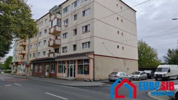 apartament-3-camere-decomandate-2-bai-in-sibiu-ciresica-0