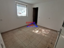 inchiriez-casa-6-camerepretabila-birouzona-calea-dumbravii-12