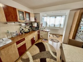 apartament-3-camere-decomandat-zona-ultracentrala-romarta-37