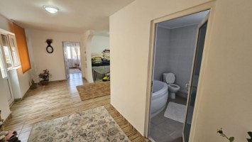 baicoi-casa-pretabila-locuit-firmaactivitati-comerciale-9