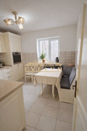 apartament-4-camere-etaj-3-bd-mihai-eminescu-7