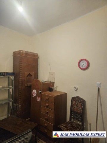 vand-casa-4-camere-teren-1000-mp-in-stalpeni-arges-6