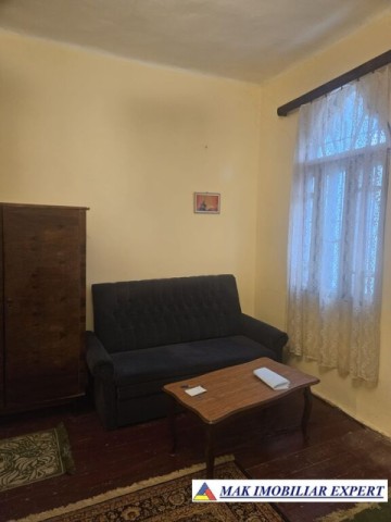 vand-casa-4-camere-teren-1000-mp-in-stalpeni-arges-9