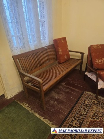 vand-casa-4-camere-teren-1000-mp-in-stalpeni-arges-10