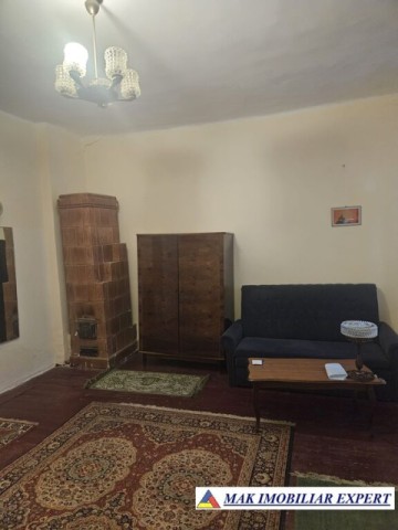 vand-casa-4-camere-teren-1000-mp-in-stalpeni-arges-5