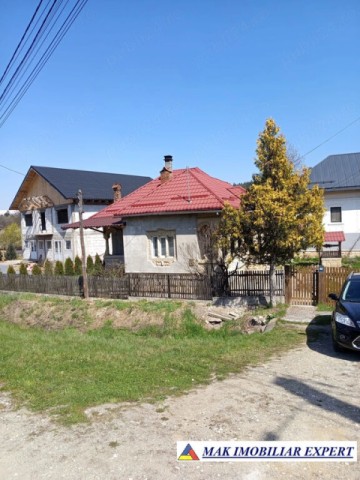 casa-3-cam-teren-3360-mp-in-bughea-de-sus-arges-2