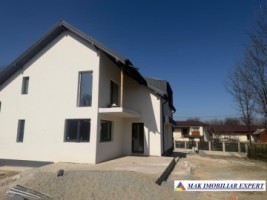 vila-5-camere-teren-3420-mp-in-marcus-campulung-muscel-ag-1