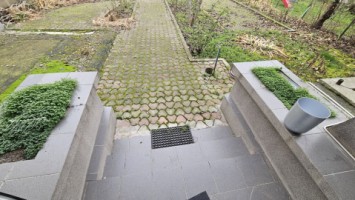 cantacuzino-etaj-casa-din-1980-curte-proprie-330mp-31