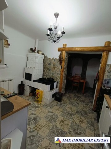 vand-casa-4-cam-teren-1250-mp-in-corbi-arges-6