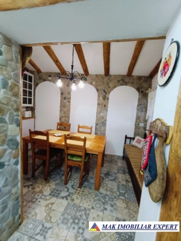 vand-casa-4-cam-teren-1250-mp-in-corbi-arges-4