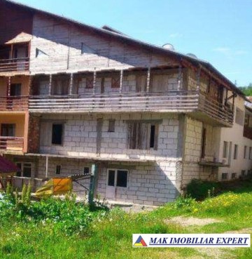 hotel-p3m-16-camere-pe-transfagarasan-in-arefu-piscul-negru-ag-46