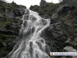 hotel-p3m-16-camere-pe-transfagarasan-in-arefu-piscul-negru-ag-58