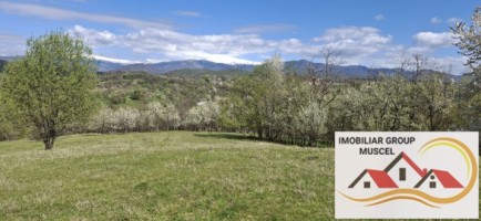 vanzare-teren-intravilan-in-suprafata-de-2943-mp-in-campulung-cu-o-priveliste-panoramica-spre-munti-in-campulung-la-pretul-de-35316-euro-negociabil-0