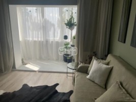 apartament-4-camere-etaj-3-renovat-complet-4