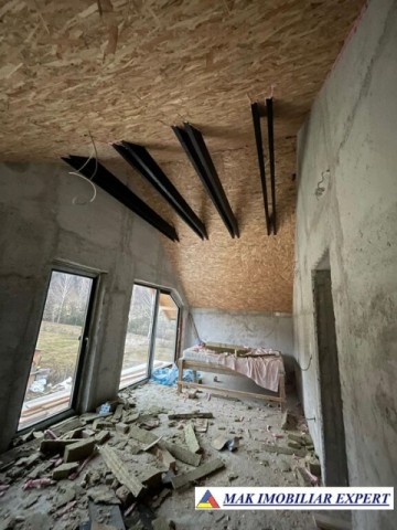 vila-4-camere-teren-1000-mp-in-leresti-arges-54