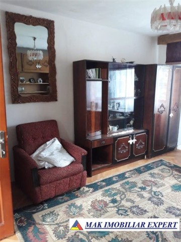 casa-3-camere-teren-1000-mp-de-vanzare-mihaesti-arges-5