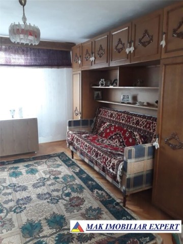 casa-3-camere-teren-1000-mp-de-vanzare-mihaesti-arges-6