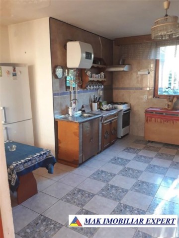 casa-3-camere-teren-1000-mp-de-vanzare-mihaesti-arges-11