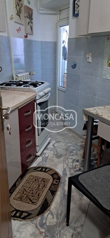 apartament-cu-1-camera-bloc-de-apartamente-etaj-3-1