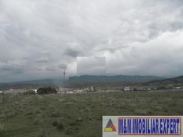 teren-3000-mp-intravilan-campulung-muscel-grui-arges-7