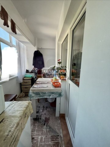 apartament-cu-1-camera-bloc-de-apartamente-etaj-3-5
