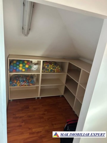 complex-afacere-la-cheie-teren-2550-mp-in-piertosani-domnesti-ag-34