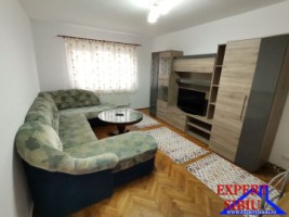 inchiriez-apartament-2-camere-decomandatrenovat-zona-centrala-5
