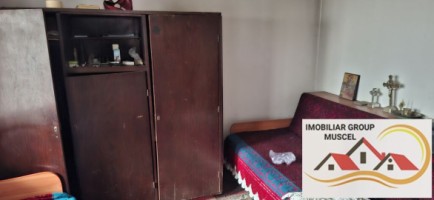 vanzare-casa-in-campulung-intr-o-zona-linistita-cu-3-camere-demolabila-cu-o-suprafata-de-teren-28000-mp-la-pretul-de-47000-de-euro-negociabil-2