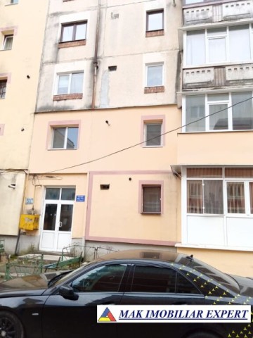 apartament-3-camere-cf-1-et-1-in-grui-campulung-muscel-arges-5