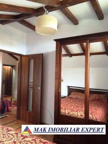 vila-5-camere-teren-3380-mp-in-leresti-arges-4