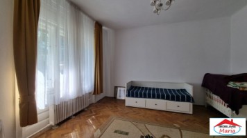 casa-cu-teren-421-mp-zona-titulescu-3