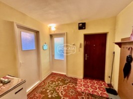 apartament-2-camere-decomandat-etaj-4-zona-tratoria-1