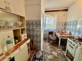 apartament-2-camere-decomandat-etaj-4-zona-tratoria-9