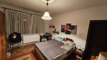 casa-ultracentrala-garaj-ideala-firma-sau-locuinta-9