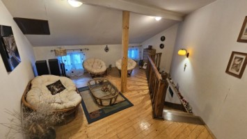 casa-ultracentrala-garaj-ideala-firma-sau-locuinta-23