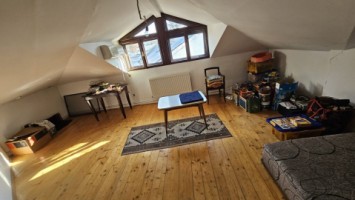 casa-ultracentrala-garaj-ideala-firma-sau-locuinta-33