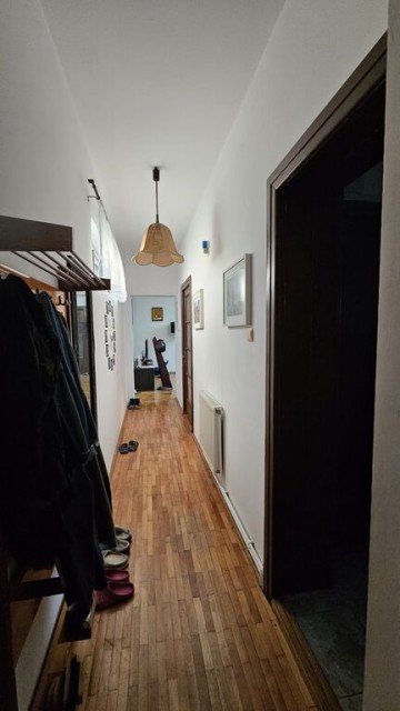 casa-ultracentrala-garaj-ideala-firma-sau-locuinta-41