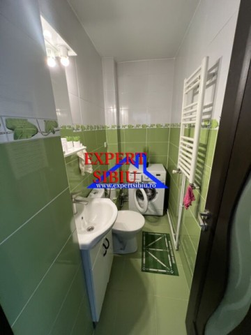 inchiriez-apartament-3-camere-renovatzona-turnisor-13