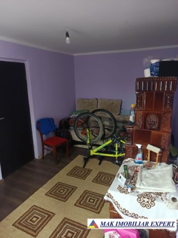 casa-3-camere-teren-1100-mp-in-mihaiesti-vacarea-arges-3