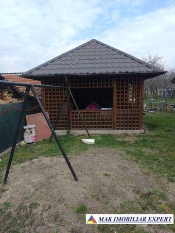 casa-3-camere-teren-1100-mp-in-mihaiesti-vacarea-arges-2