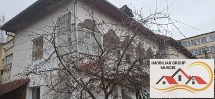 vanzare-casa-ultracentral-in-spatele-hotelmuscel-cu-eaj-avand-4-camere-2-baiterasa-bucatarie-si-beci-la-pretul-de-69000-euro-negociabil-2