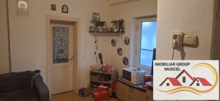 vanzare-casa-ultracentral-in-spatele-hotelmuscel-cu-eaj-avand-4-camere-2-baiterasa-bucatarie-si-beci-la-pretul-de-69000-euro-negociabil-9