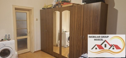 vanzare-casa-ultracentral-in-spatele-hotelmuscel-cu-eaj-avand-4-camere-2-baiterasa-bucatarie-si-beci-la-pretul-de-69000-euro-negociabil-12